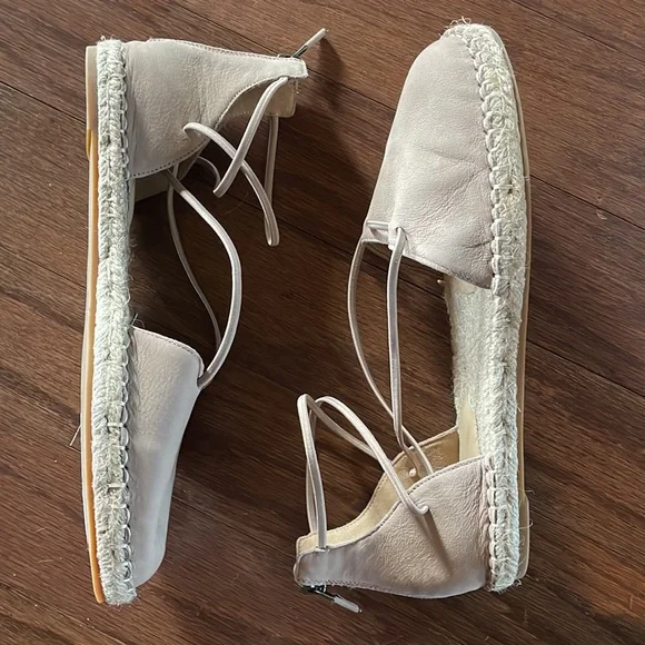 New Eileen Fisher Lace Espadrilles - Picture 4 of 7